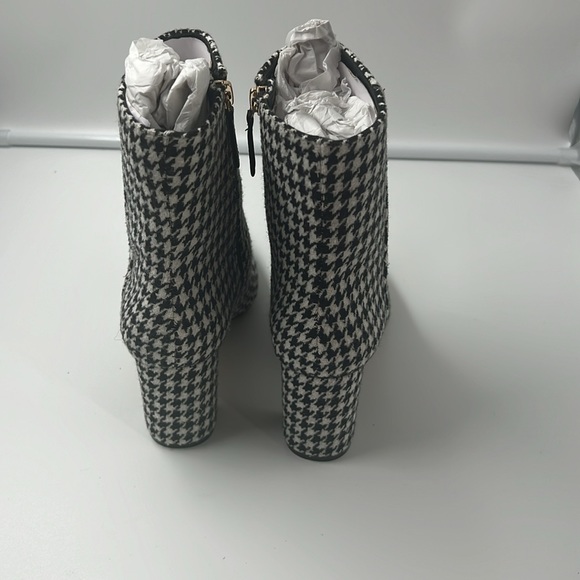 J.Crew houndstooth ankle boots - Picture 3 of 4